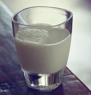 Egy pohár tej